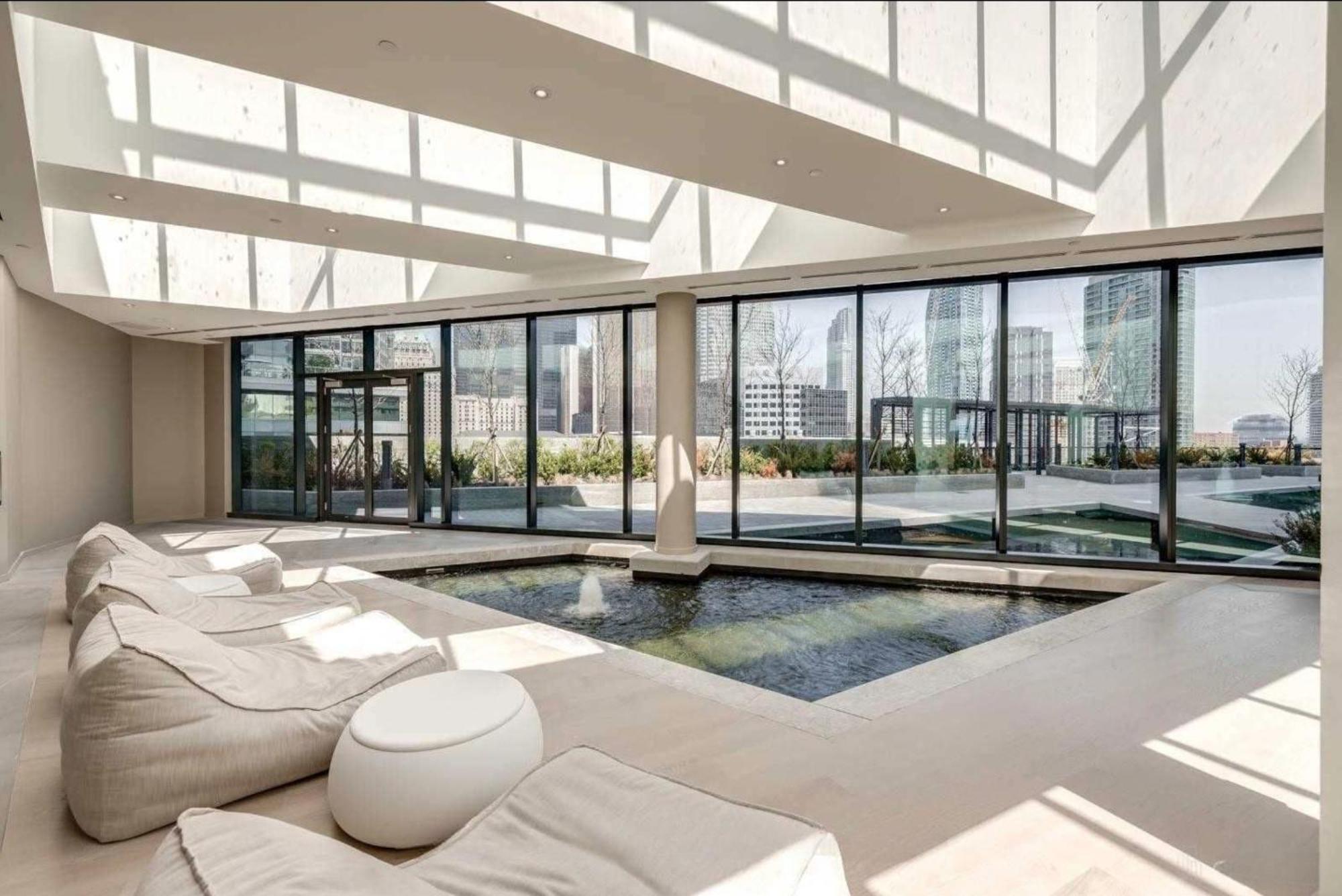 Presidential Suite Heart Of Downtown With Stunning View Toronto Exteriör bild