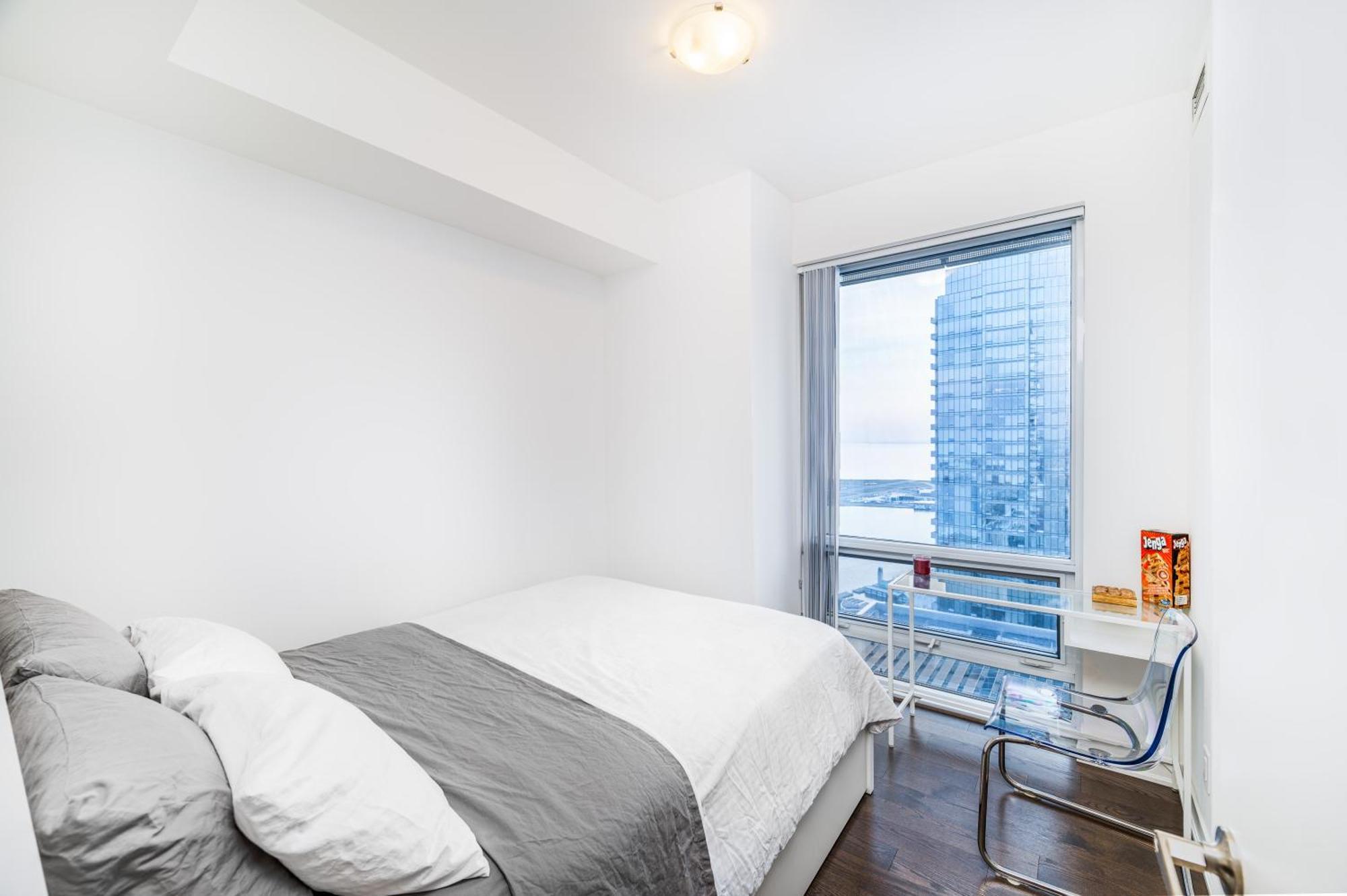 Presidential Suite Heart Of Downtown With Stunning View Toronto Exteriör bild